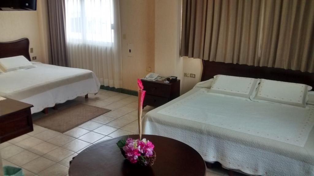 Hotel Tajin Papantla de Olarte Bagian luar foto