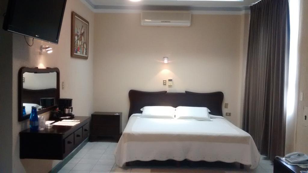 Hotel Tajin Papantla de Olarte Bagian luar foto