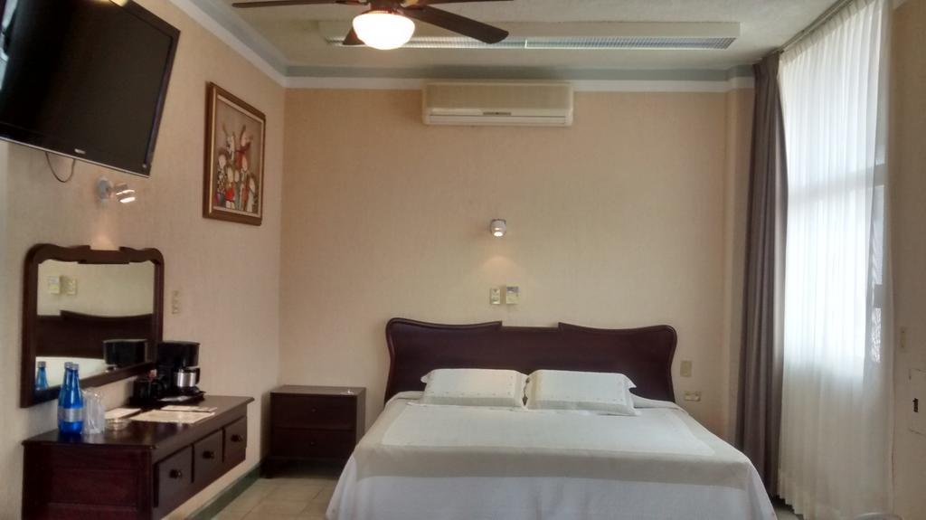 Hotel Tajin Papantla de Olarte Bagian luar foto